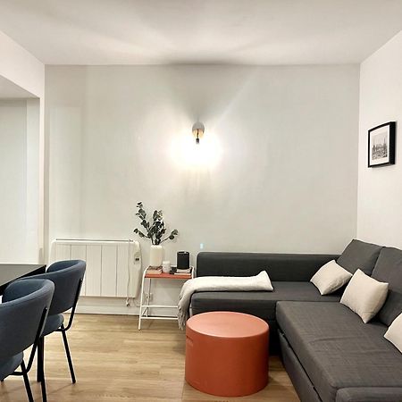 Apartamento Puerta Del Camino 5 - Patio Y Wifi Билбао Екстериор снимка