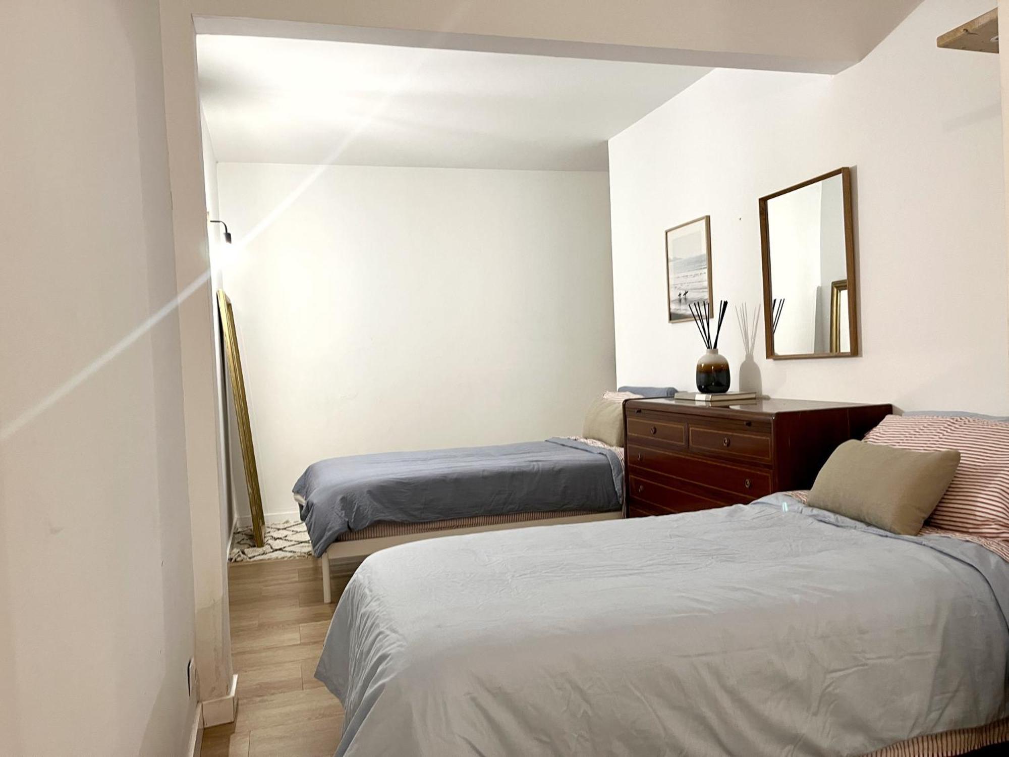 Apartamento Puerta Del Camino 5 - Patio Y Wifi Билбао Екстериор снимка